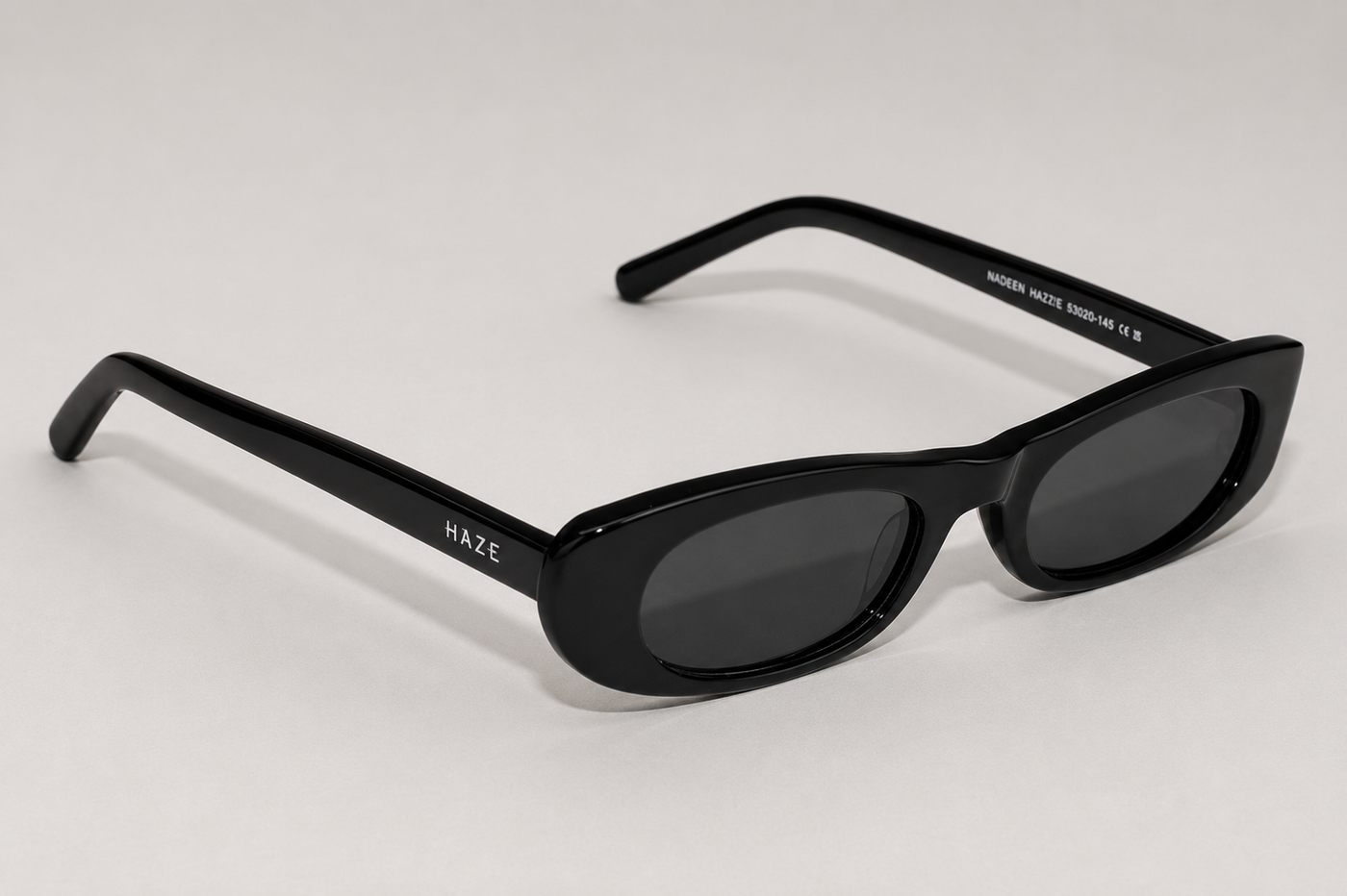 NADEEN - Black/Smoke Grey